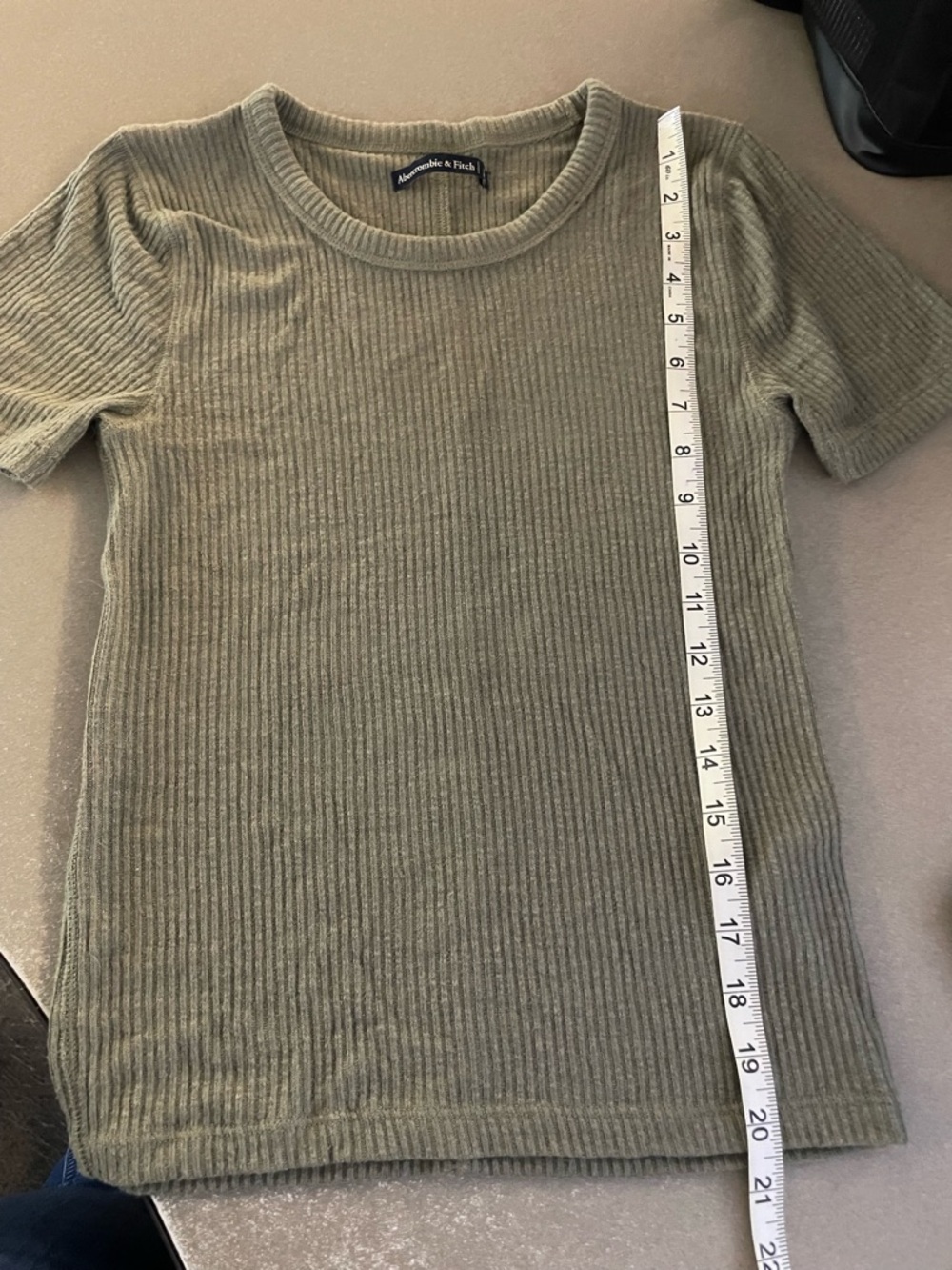 Abercrombie & Fitch Olive Green Ribbed Tee